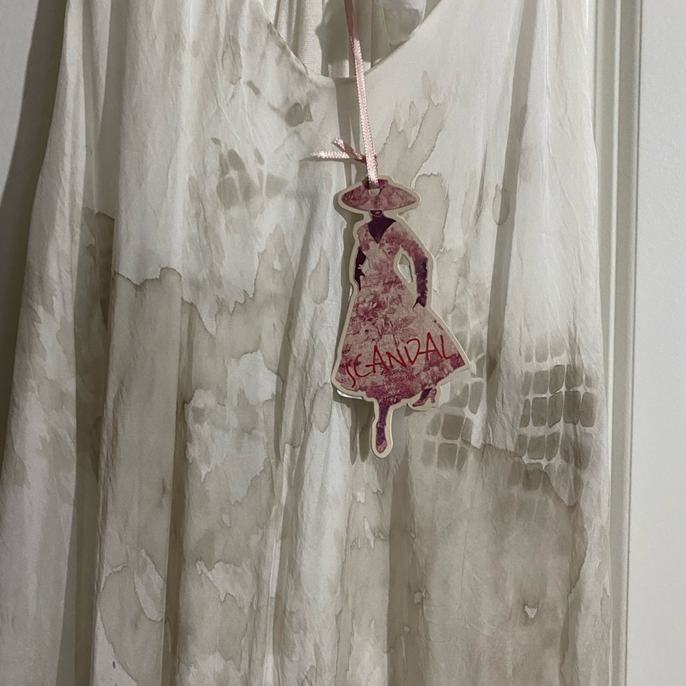 Scandal Italy Sheer Tunic - Picture 3 of 7